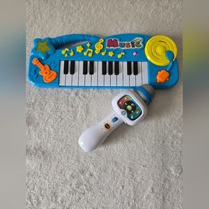 Colorful Kids Music Keyboard and Microphone Set